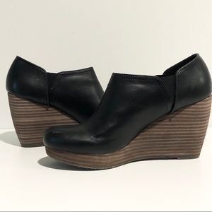 Dr Scholls Harlow platform wedge boot